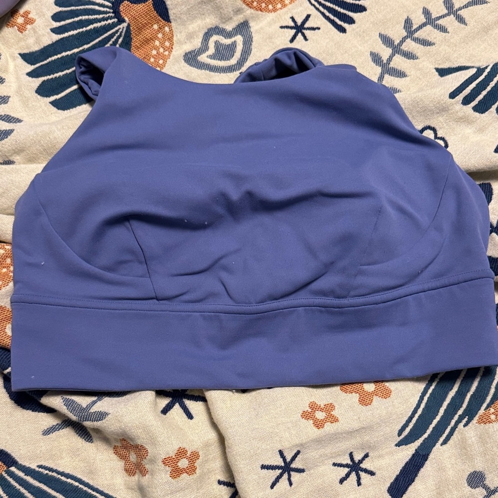 Lululemon Wunder Train Longline Medium support for C/D cup